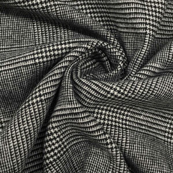 Black & White Yarn